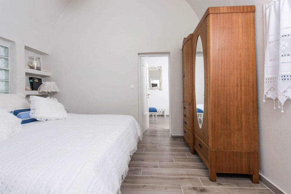 Villa Iokasti photo 5