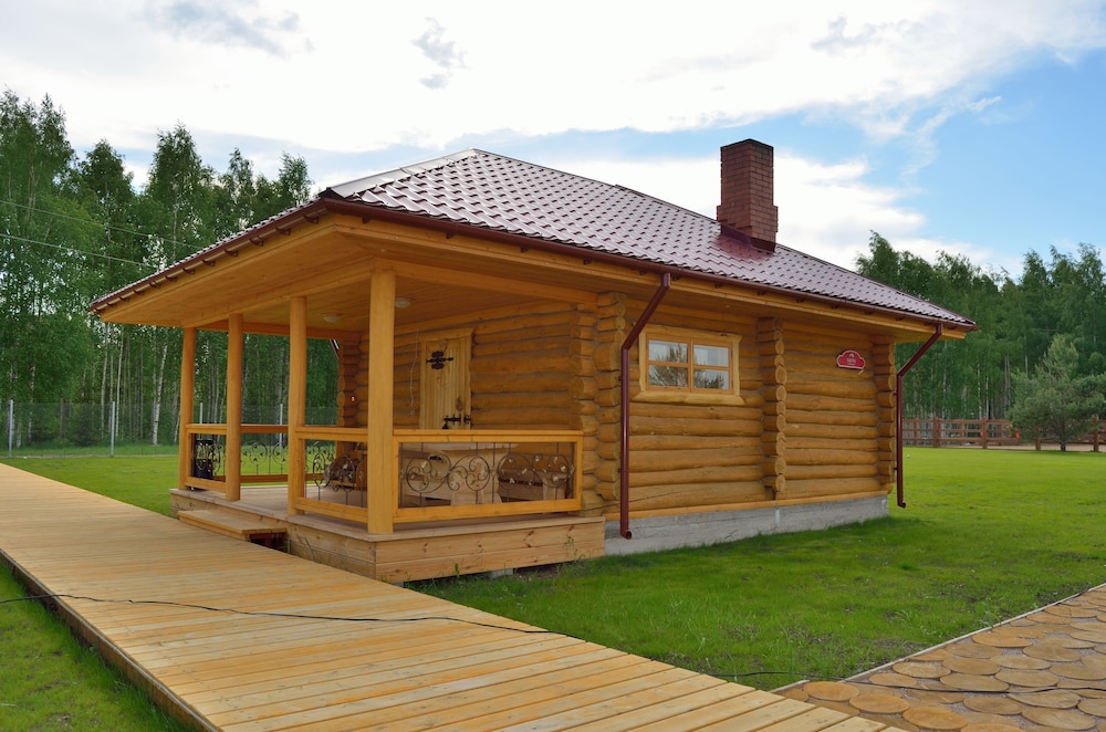 Woods Lake Resort