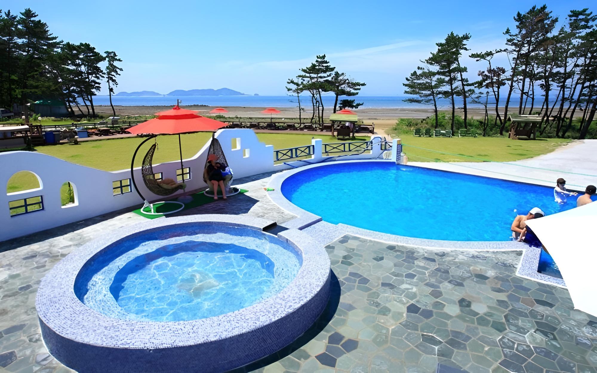Taean Golden Wave Pension