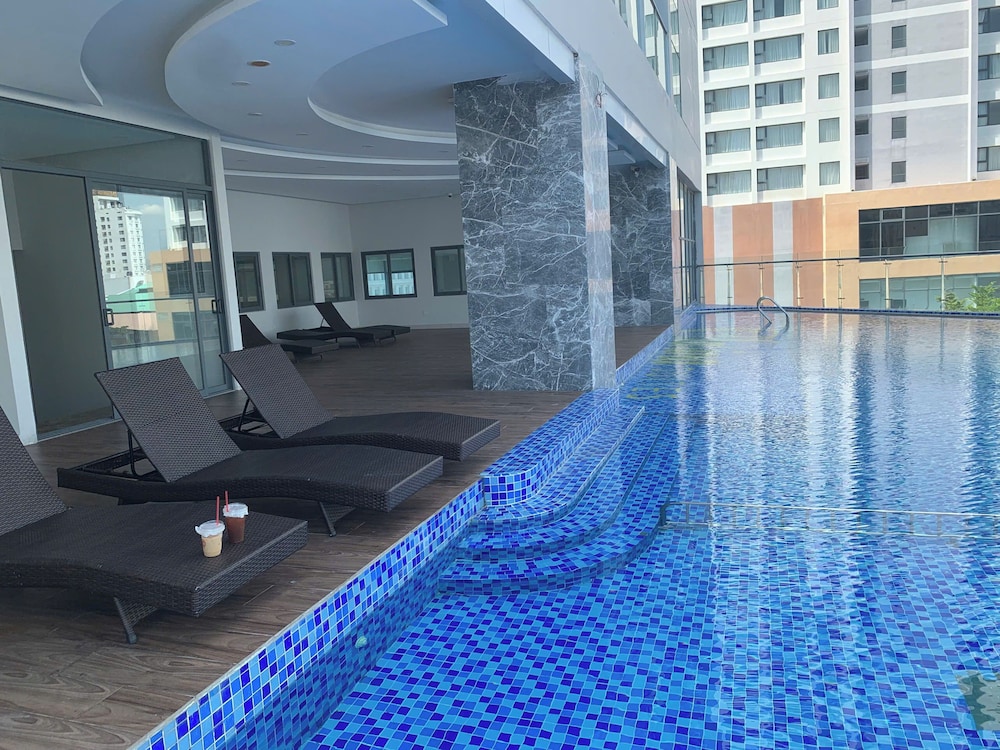 Ocean Vista Marina Suites Nha Trang