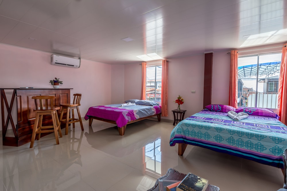 Hotel La Cascada - Hostel