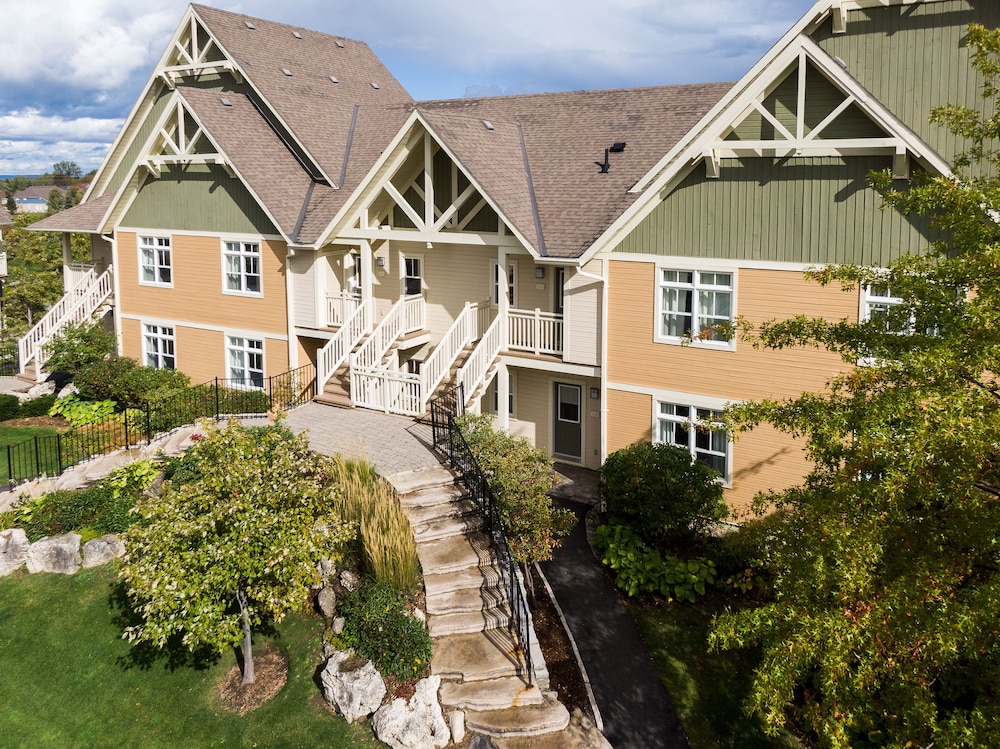 Hotel Rivergrass Condos - Image 1