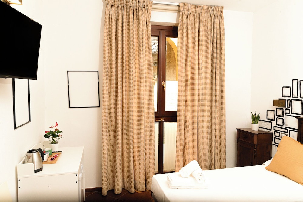 LA ROCCA RELAIS