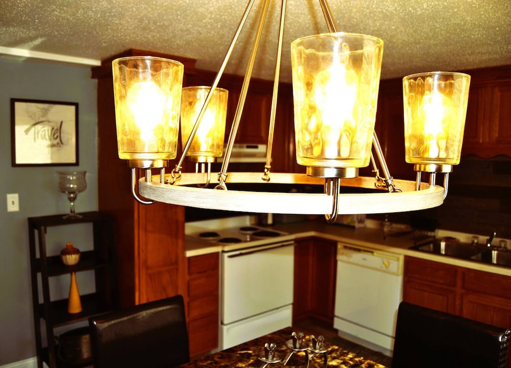 Gather Here 9br, 5BA Group