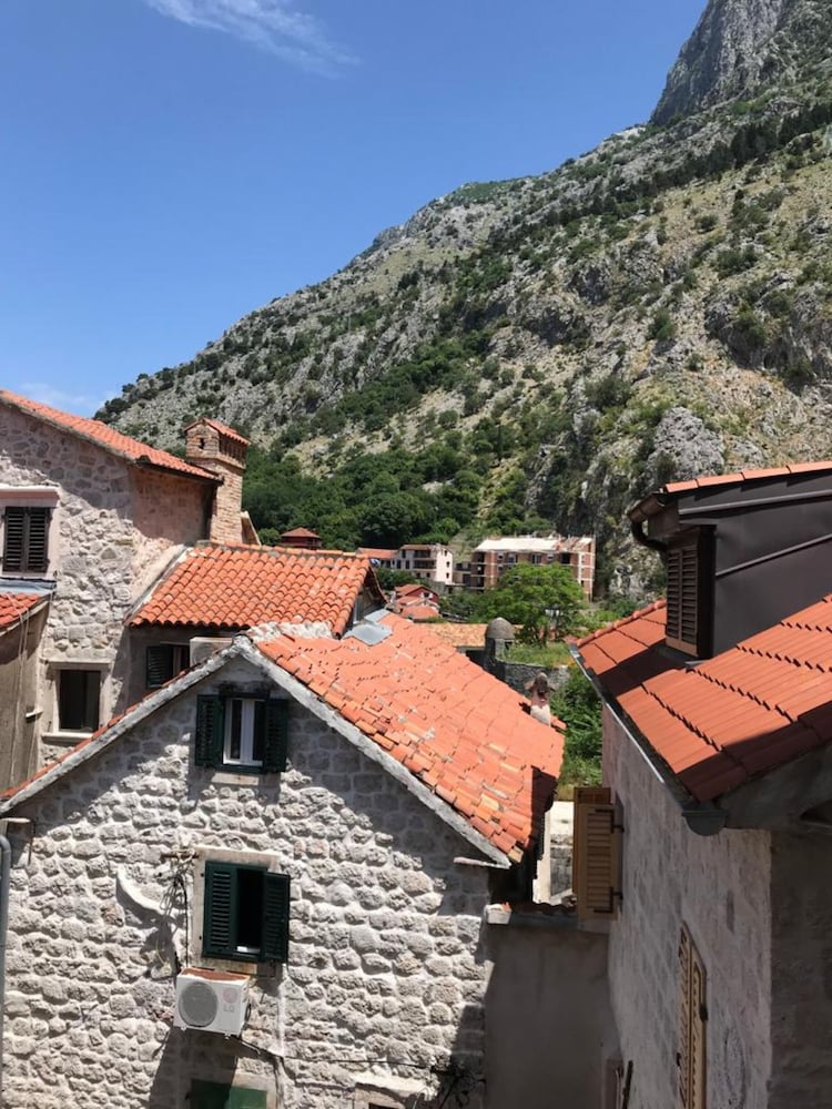 Kotor Casa Collection