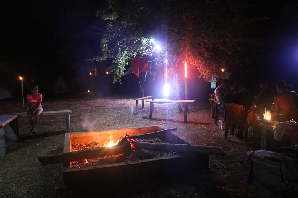 Dev's Campground
