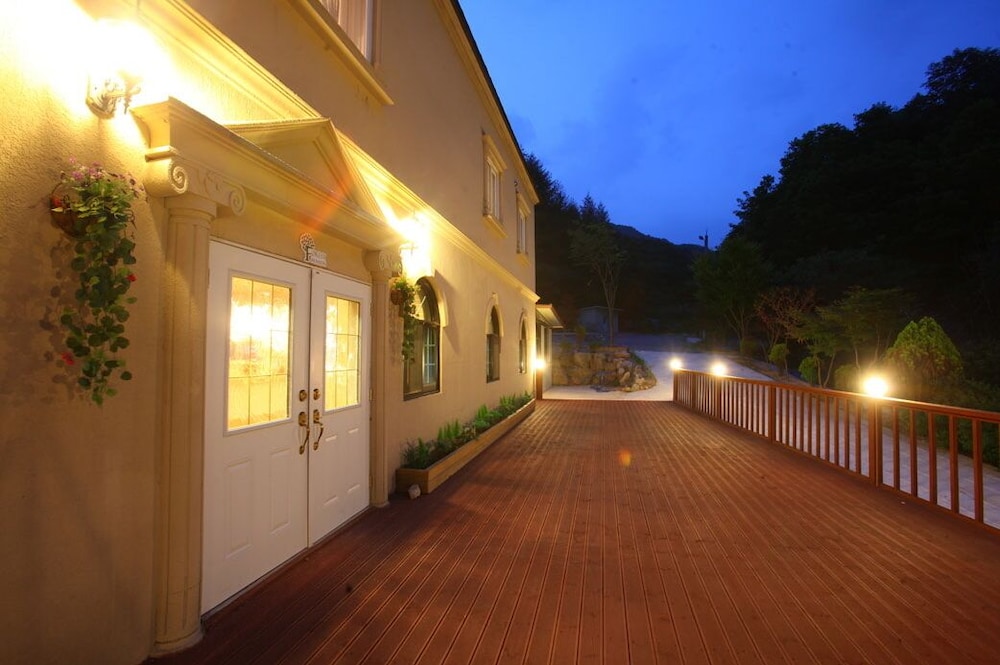 Pocheon Forest Pension view 5