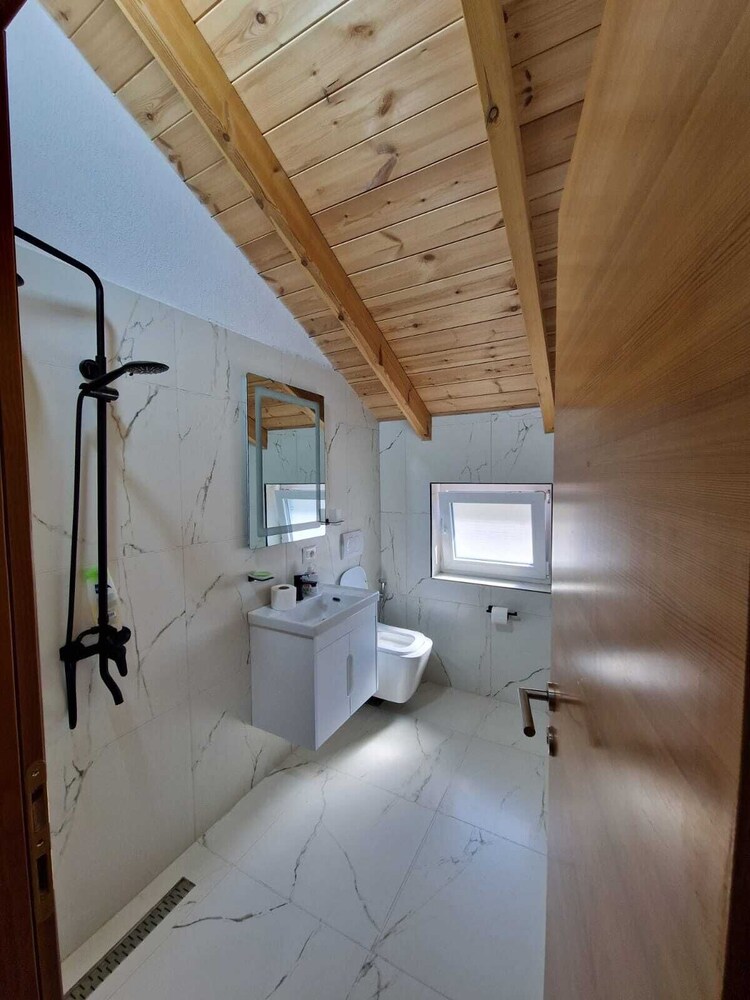 Guest House Korabi