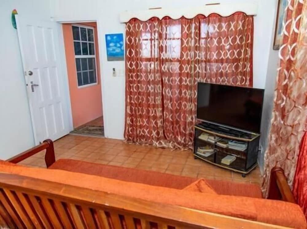 Chai's Beach House