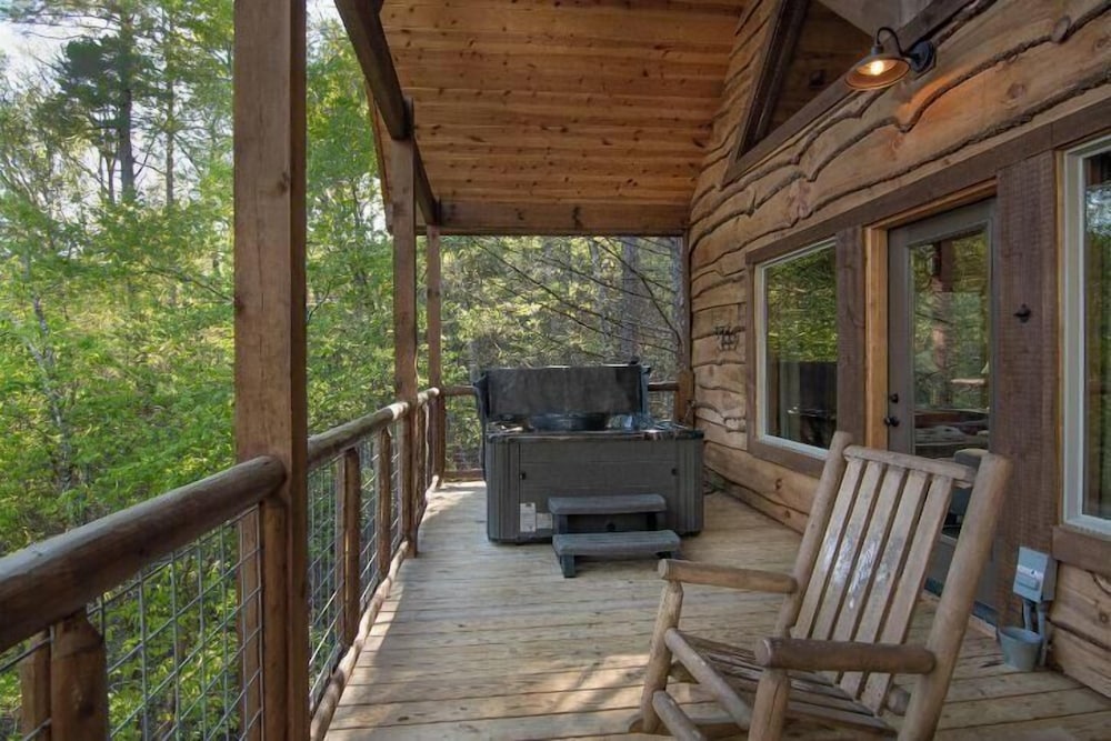 Out on a Limb Treehouse