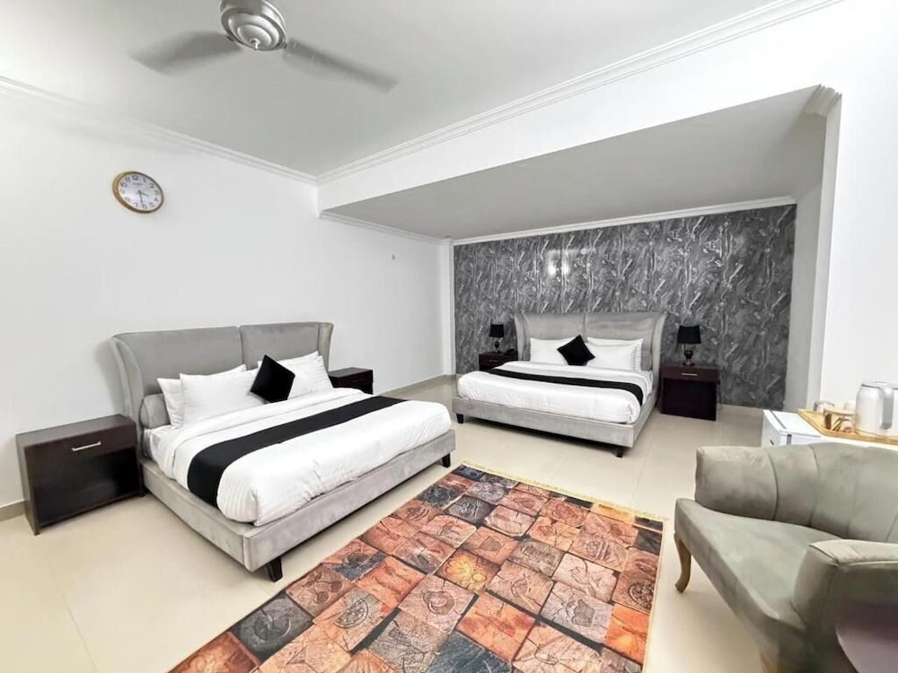 Rhodium Hotel ONE