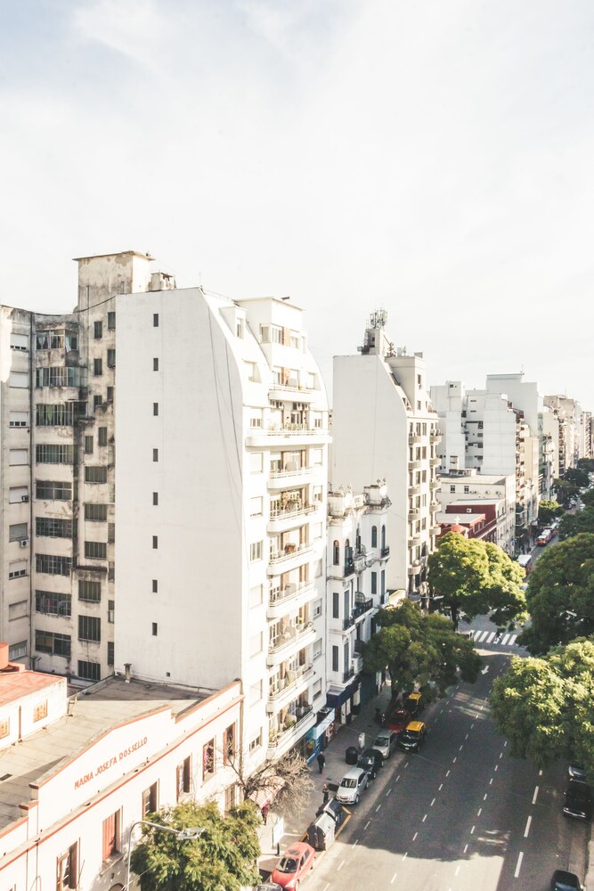 Apartamento en Av. Belgrano view 4