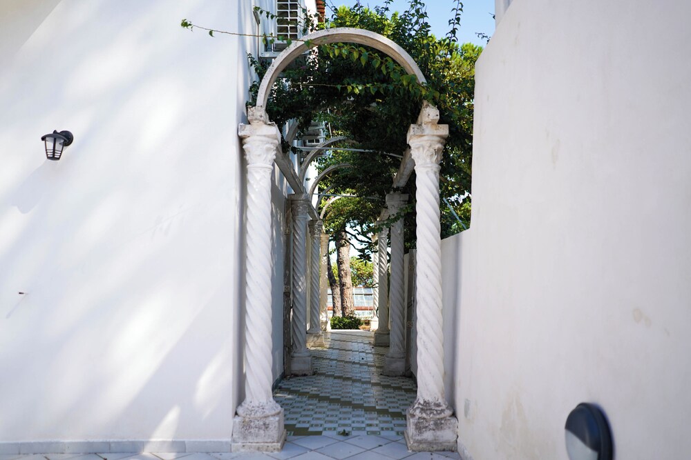 Villa Magiolina