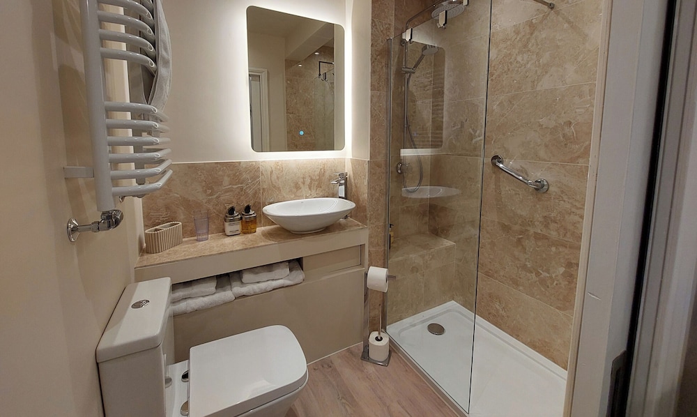 Afon Rhaiadr Country House