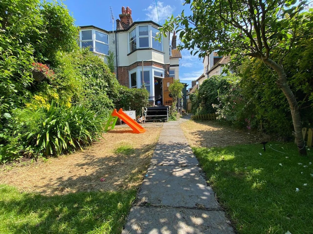 Photo 27