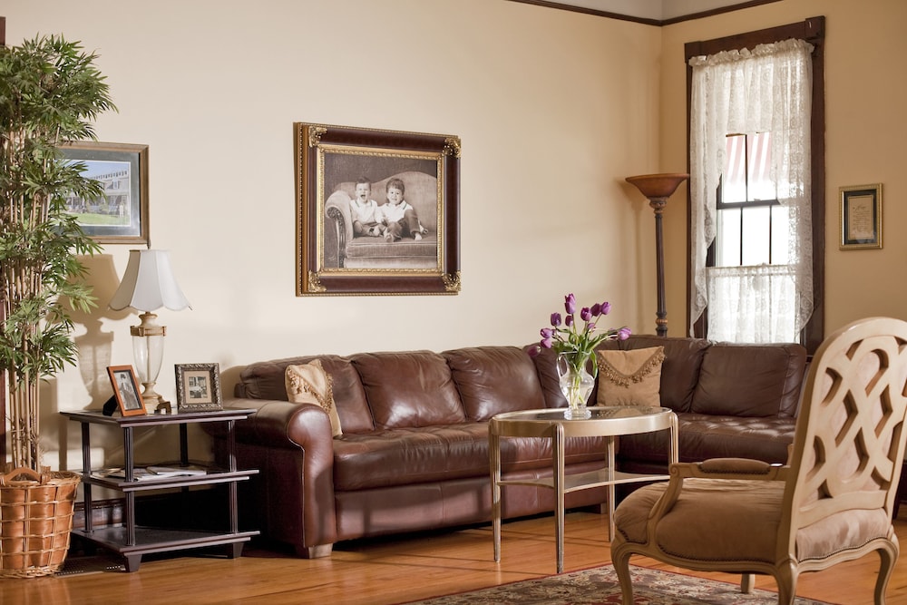 Spring Lake Inn