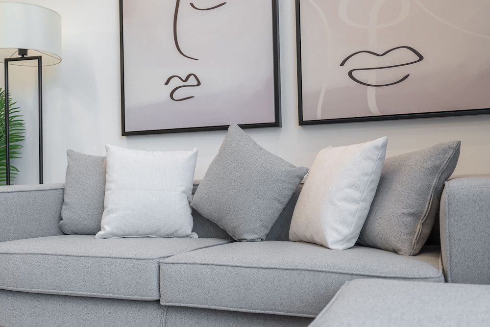 Stylish Minimalist 2-bedroom in Jumeirah Village Circle