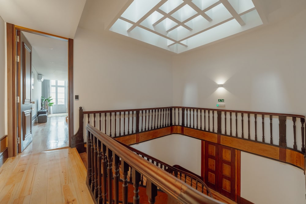 Heart OF Porto Apartment E Duplex by Vacationy