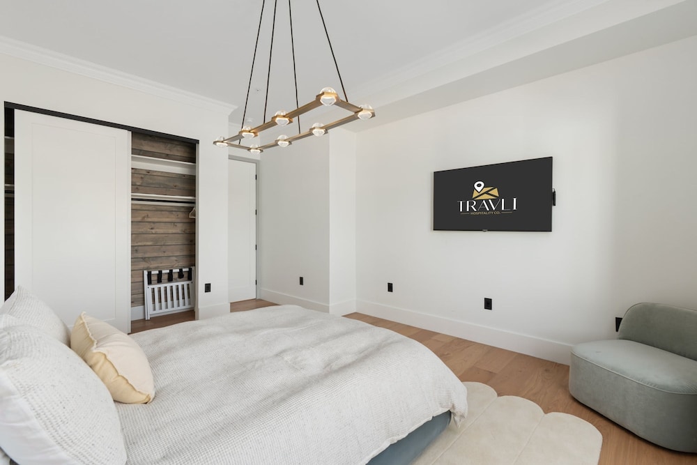 NEW The Casa Privada Experience