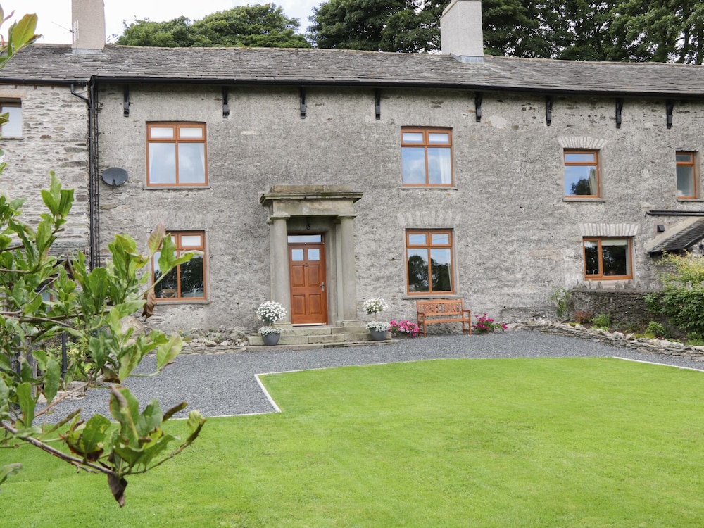 Longwell House