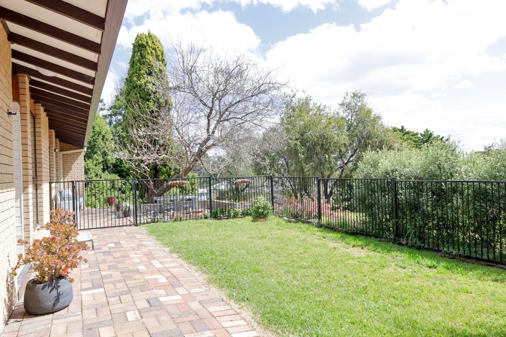 Spacious Family Retreat on the Edge of Tenterfield