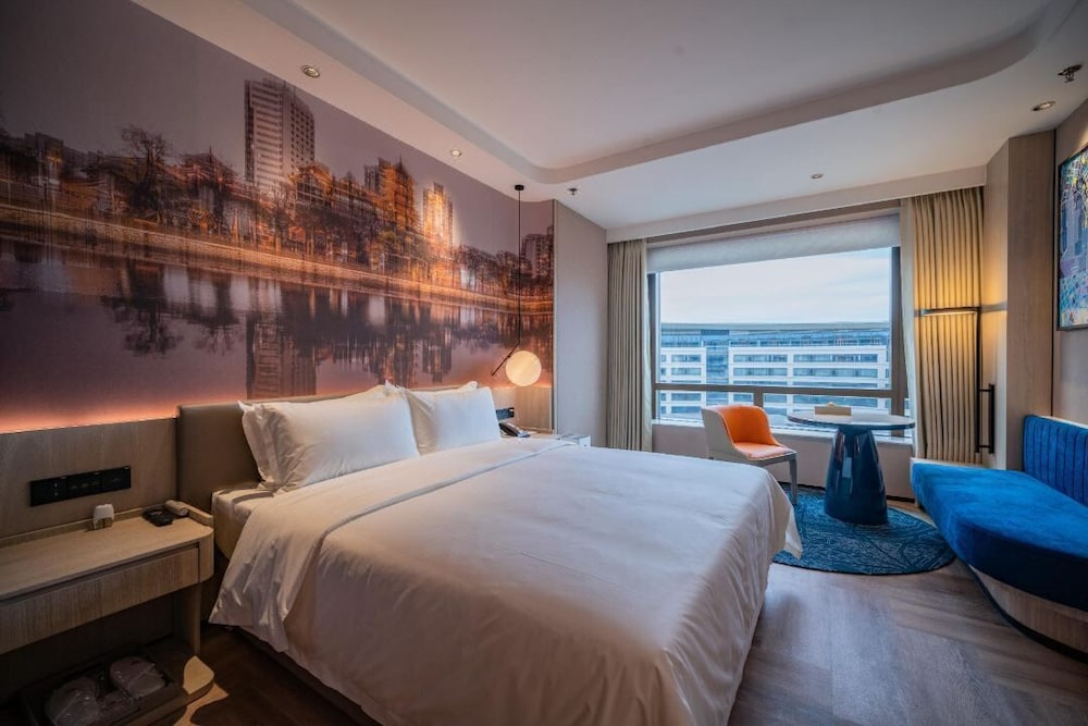Enjoy Tianfu Airport Hotel TianfuAirport