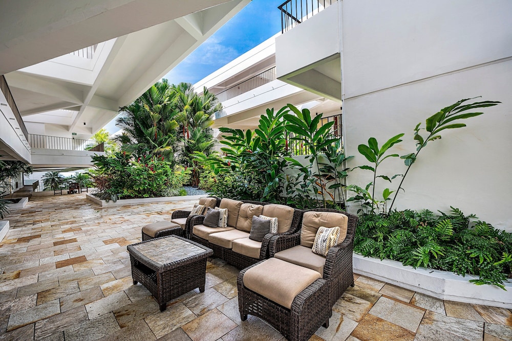 Ocean Front Villa - Central AC- Vrkcv