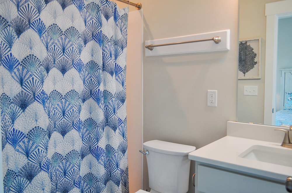 Family Tides by Topsail Realty
