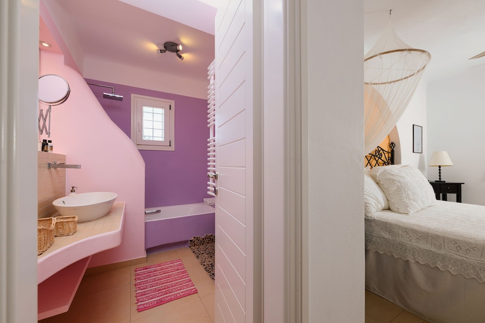 Naxos Kastraki Homey Villa With Sea View