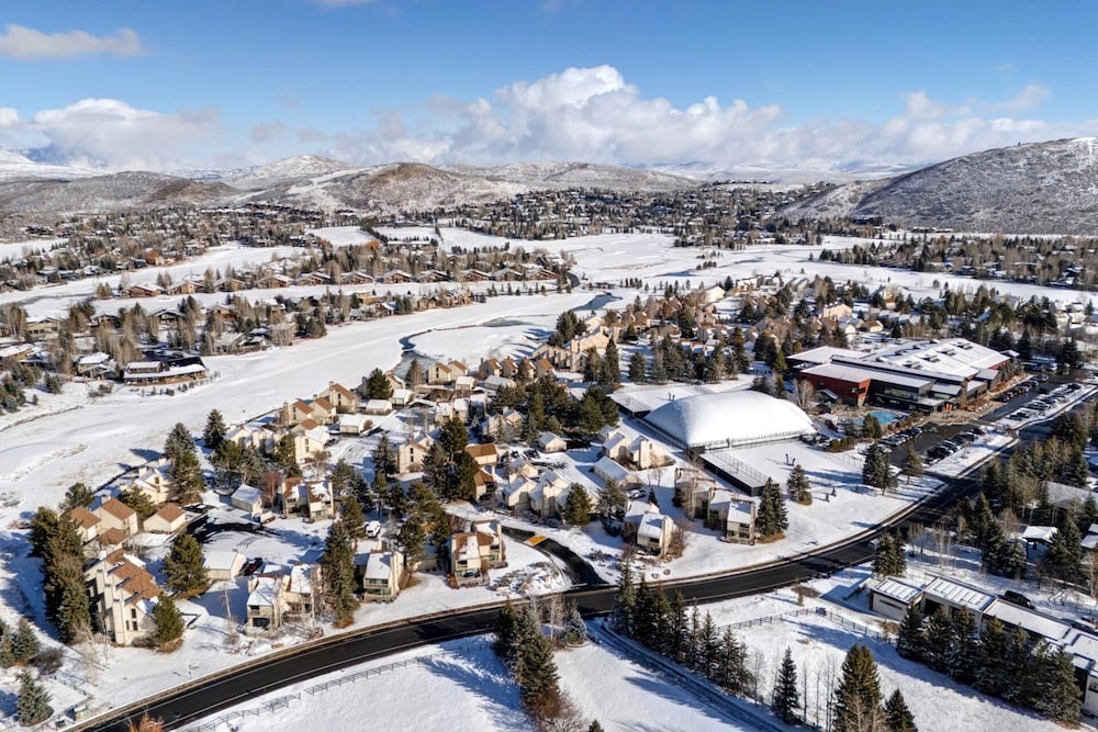 Park Meadow Community, Shuttle Route RCT-42 by KBM