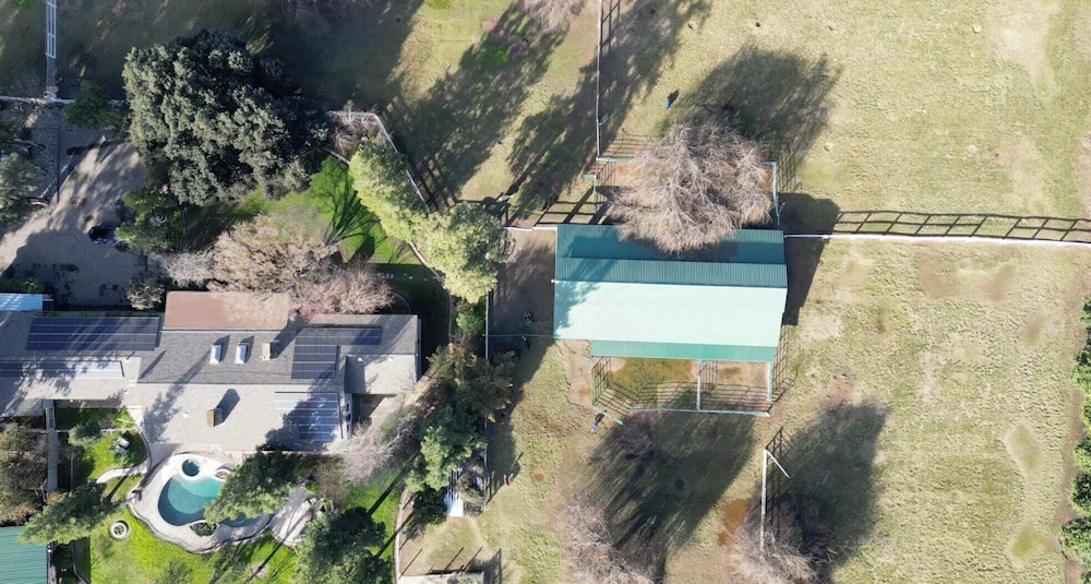 @ Marbella Lane - Alpaca Farm House l Pool