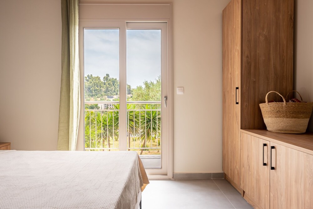 Themida Luxurious Accommodation - Nea Skioni