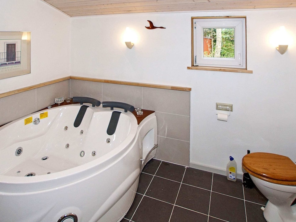 6 Person Holiday Home in Skjern