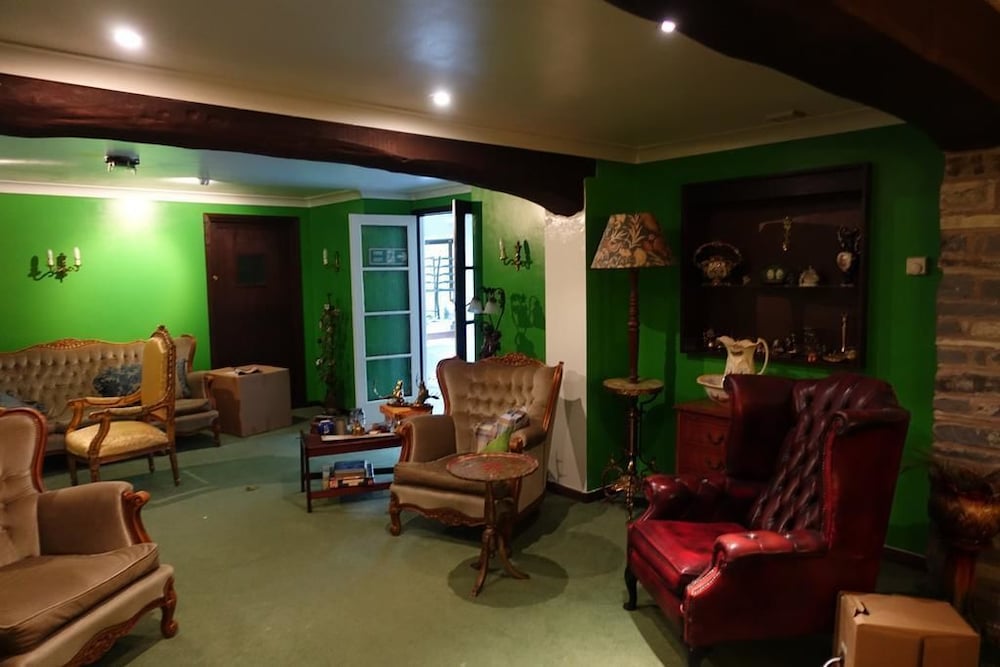 Dolbrodmaeth Riverside B&B view 2