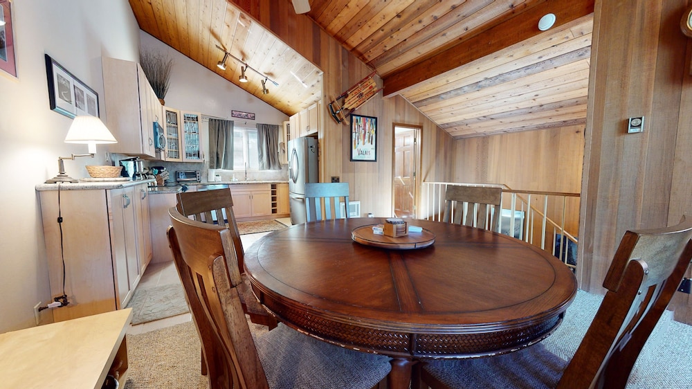Winterset Woodland - Near Hike & Bike Trails! view 3