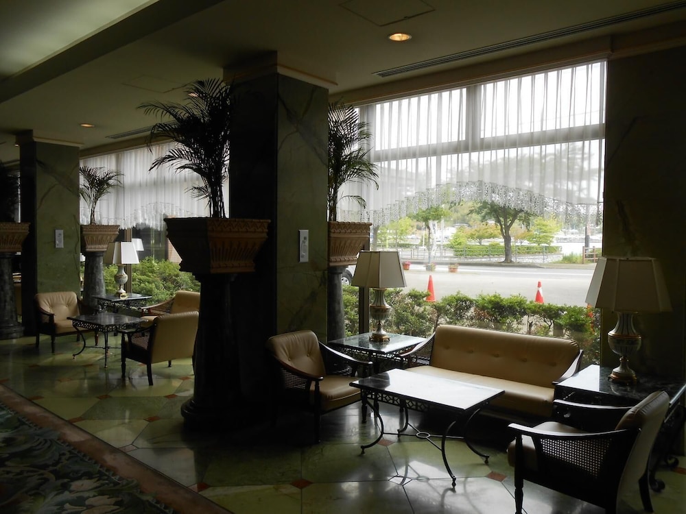 Hamanako Wan Wan Paradise Hotel