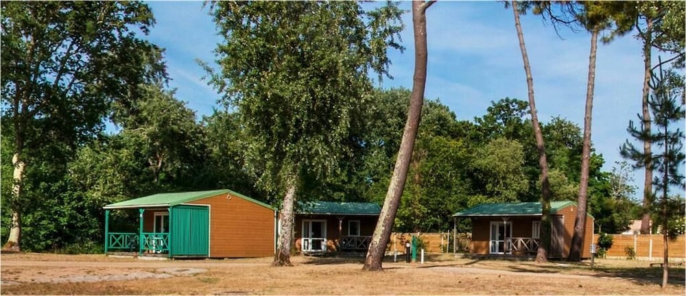 Camping le Chenal view 2