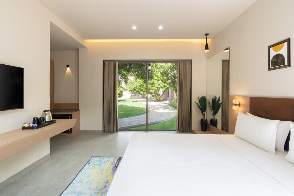 Gir Aatithya Clarks Inn
