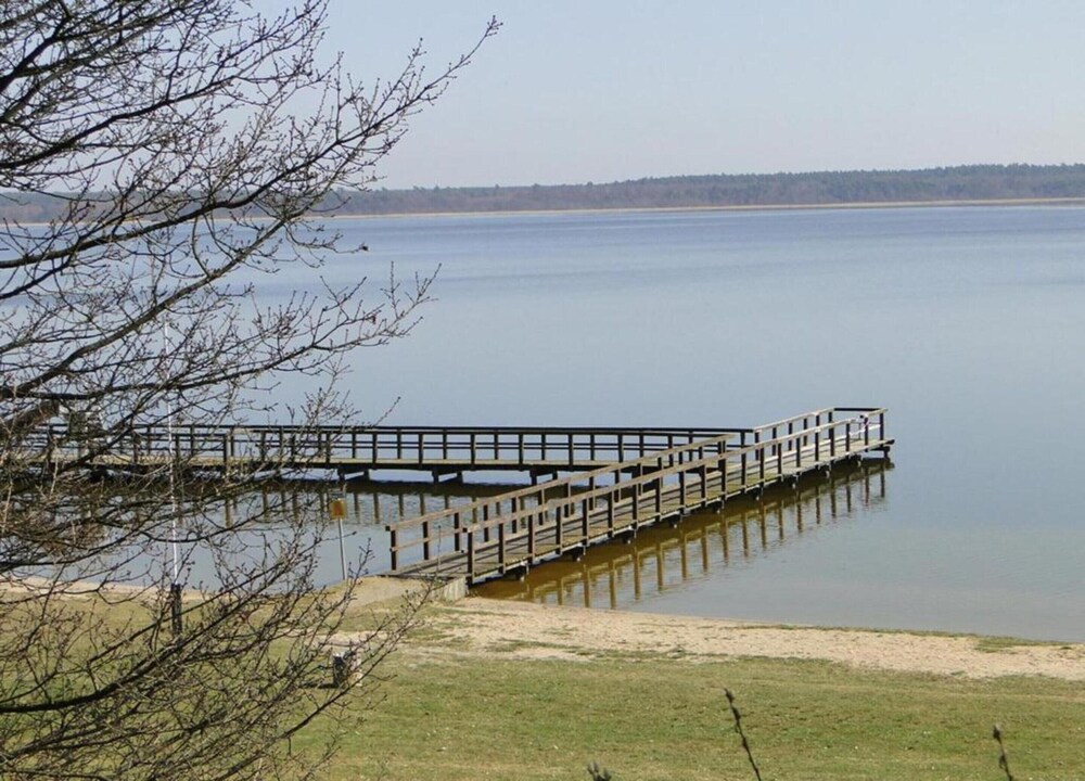 Lakeside Living With Garden