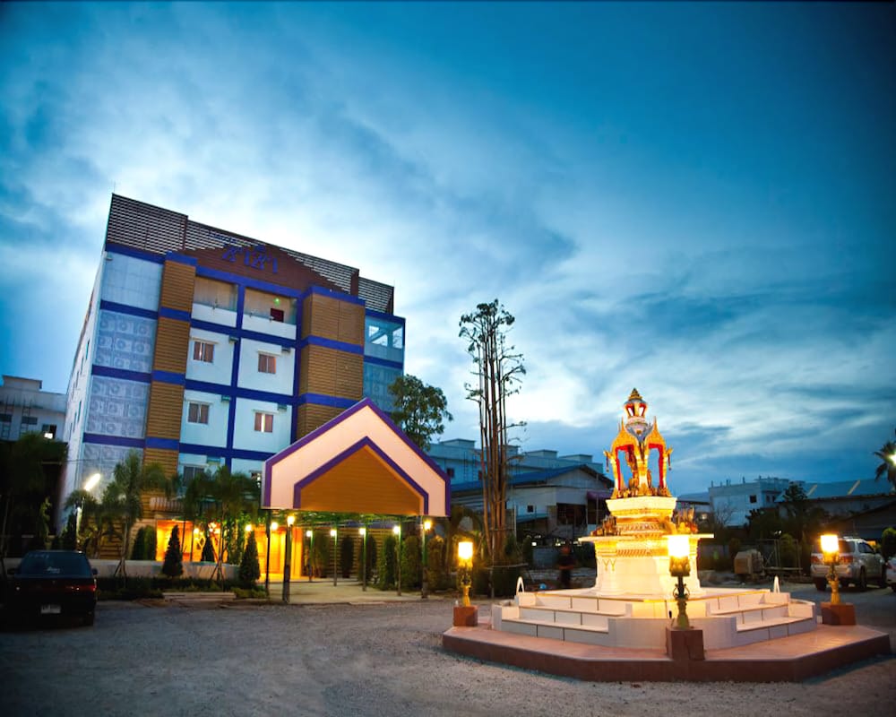 Hotel Zaza Hotel - Image 1
