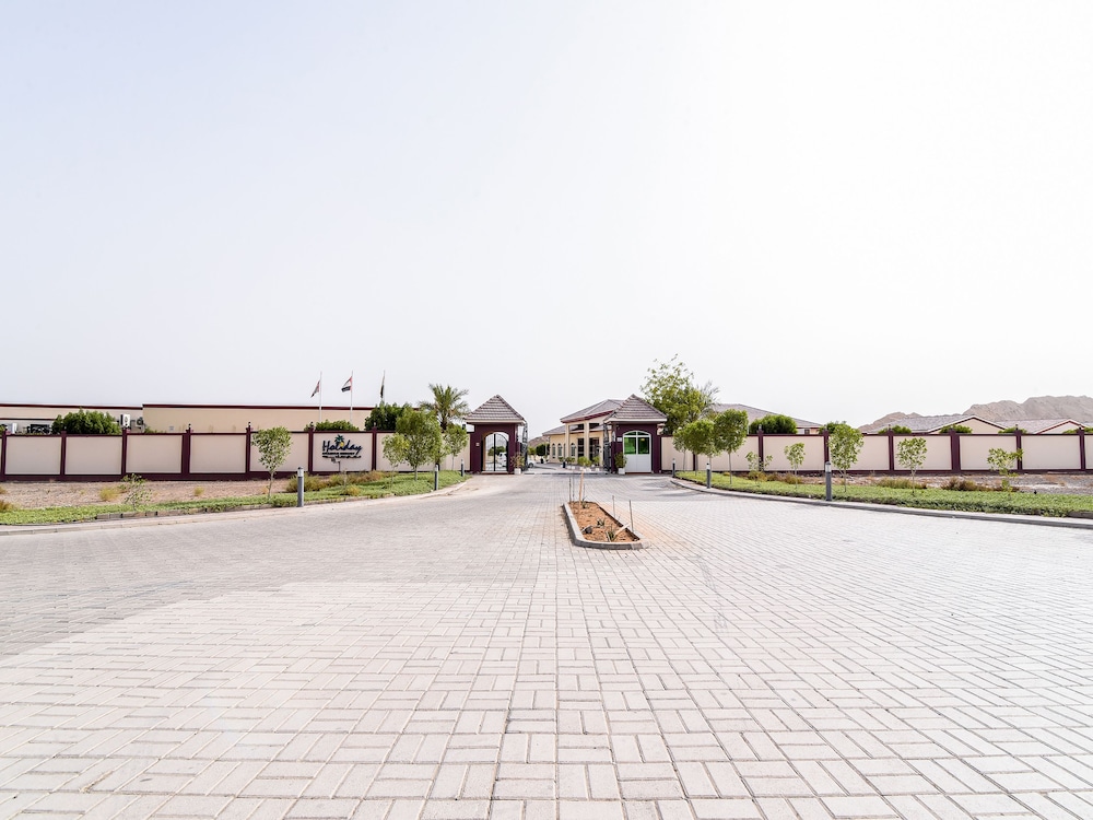 OYO 231 Holiday Arabian Resort