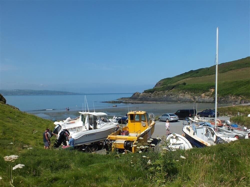 Dinas Island Cottage