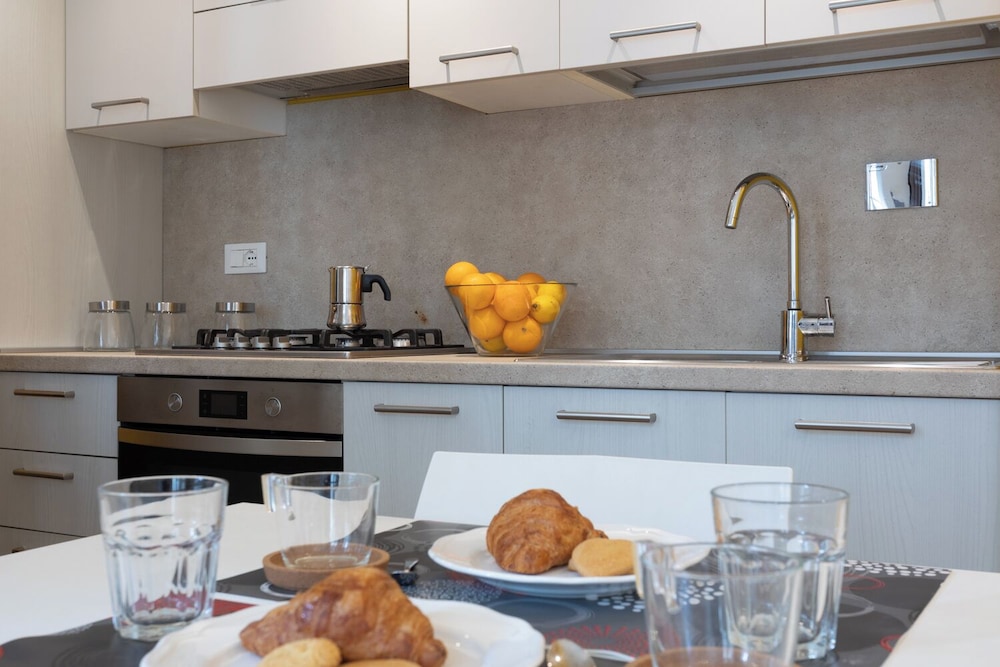 Porta Susa Studio Apartment by Wonderful Italy