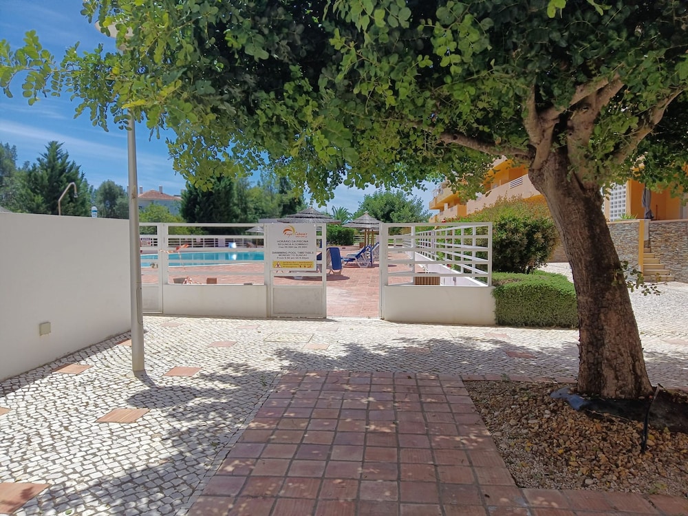 Terrace and Pool Royal Cabanas Golf 5