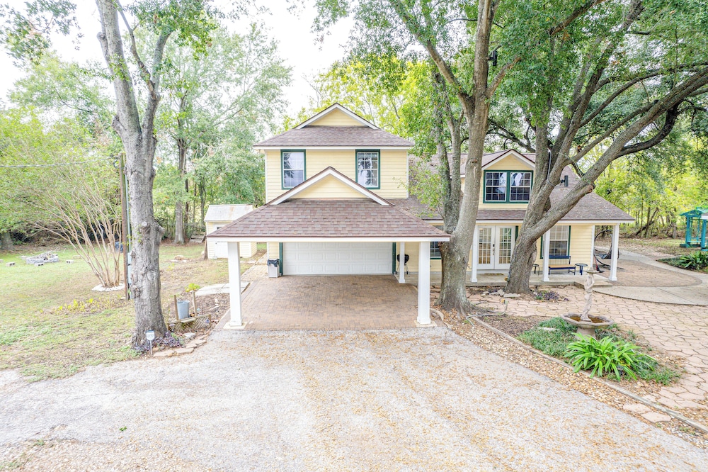 CDNH Villa at Katy Lake