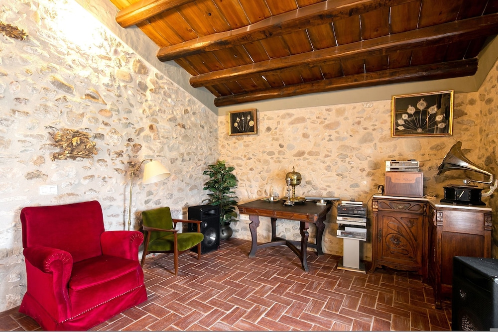 Mas Sastre - Luxury Farmhouse With Pool