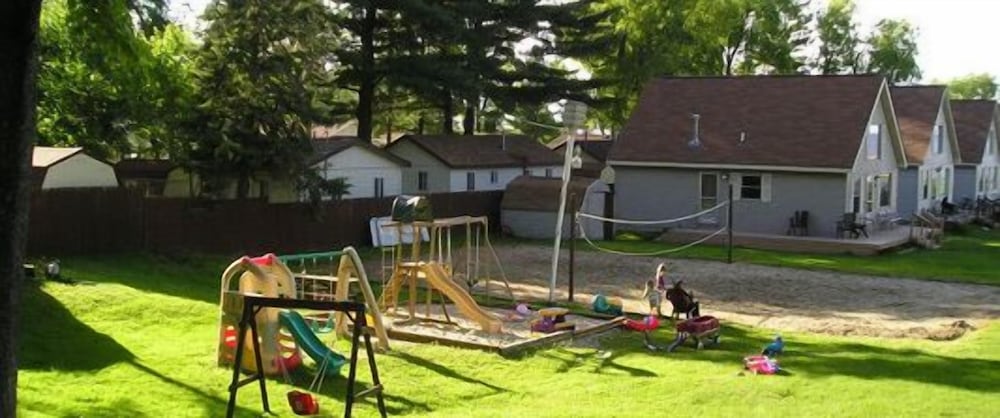 American Oak Resort