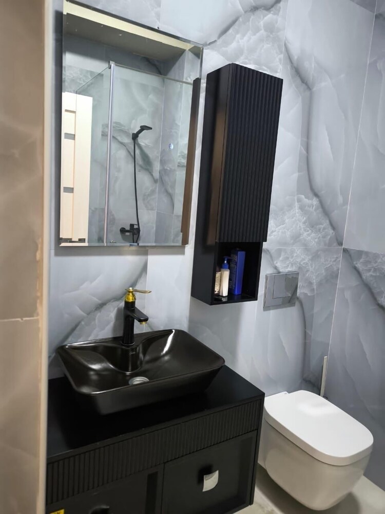 2 Bedroom Brand New Flat