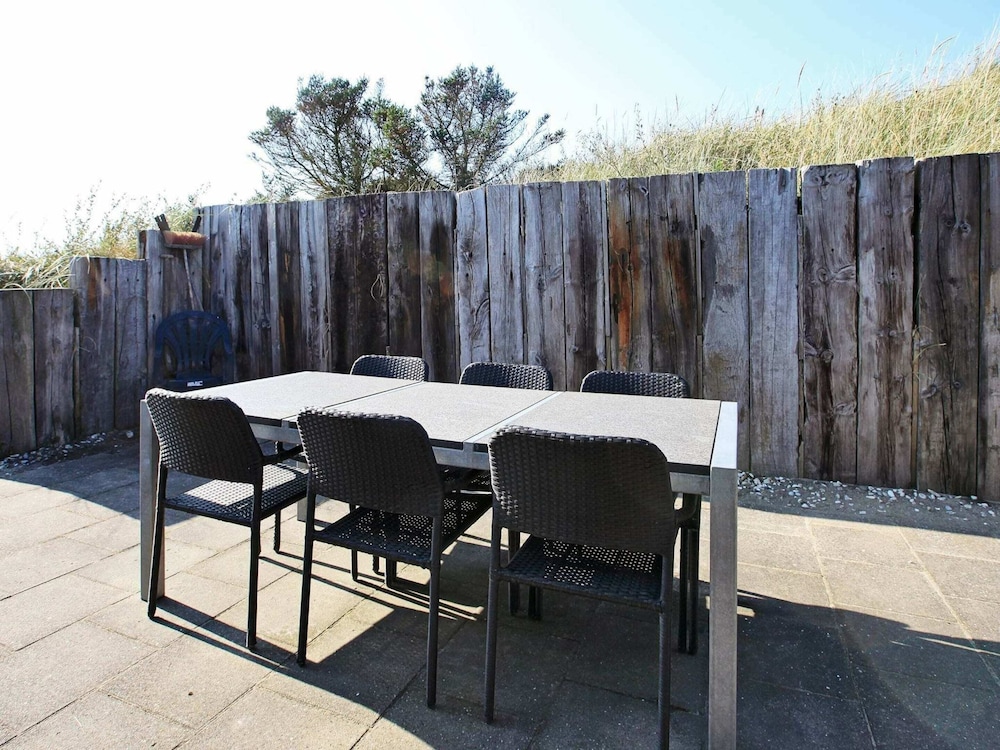 6 Person Holiday Home in Lokken-by Traum