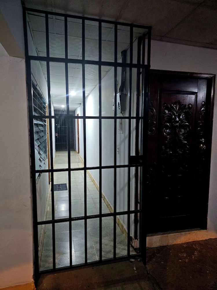 Cuartos independientes con baño privado